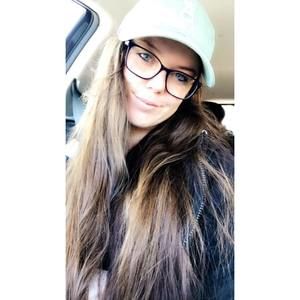 Meet your Posher, Stacia